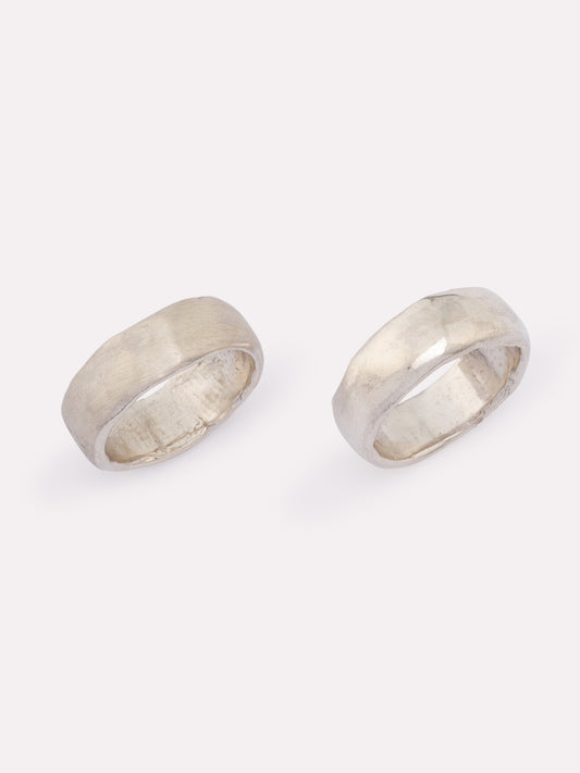 Kiku Neutral Silver Ring