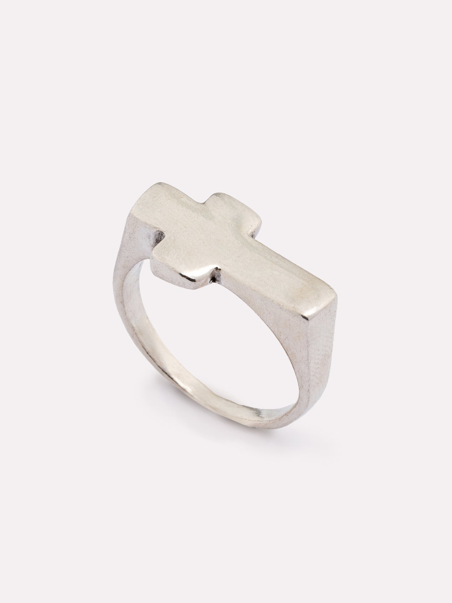 Kurosu Neutral Silver Ring