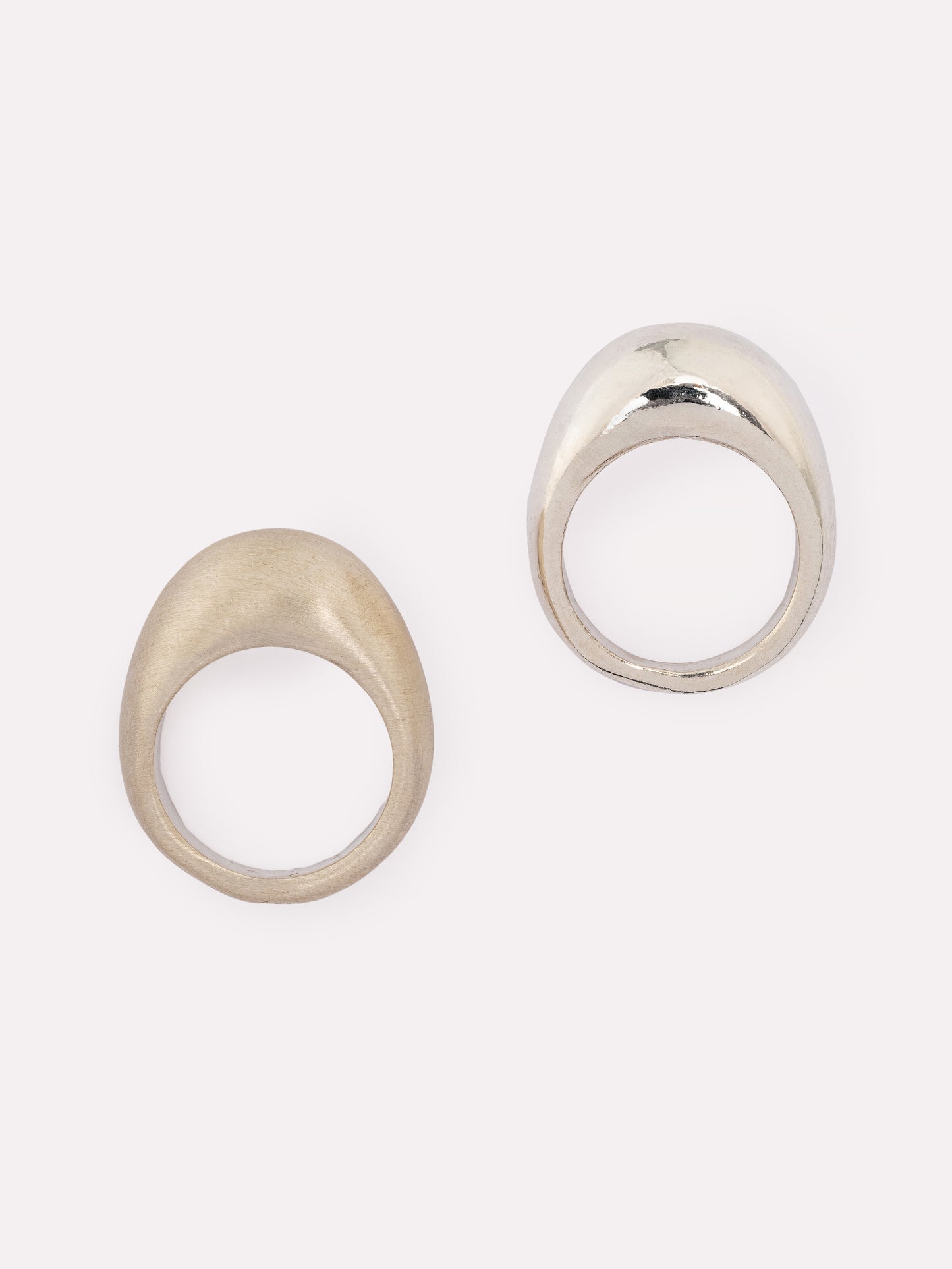 Hasu Neutral Silver Ring