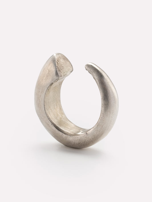 Curve Matte Silver Ring